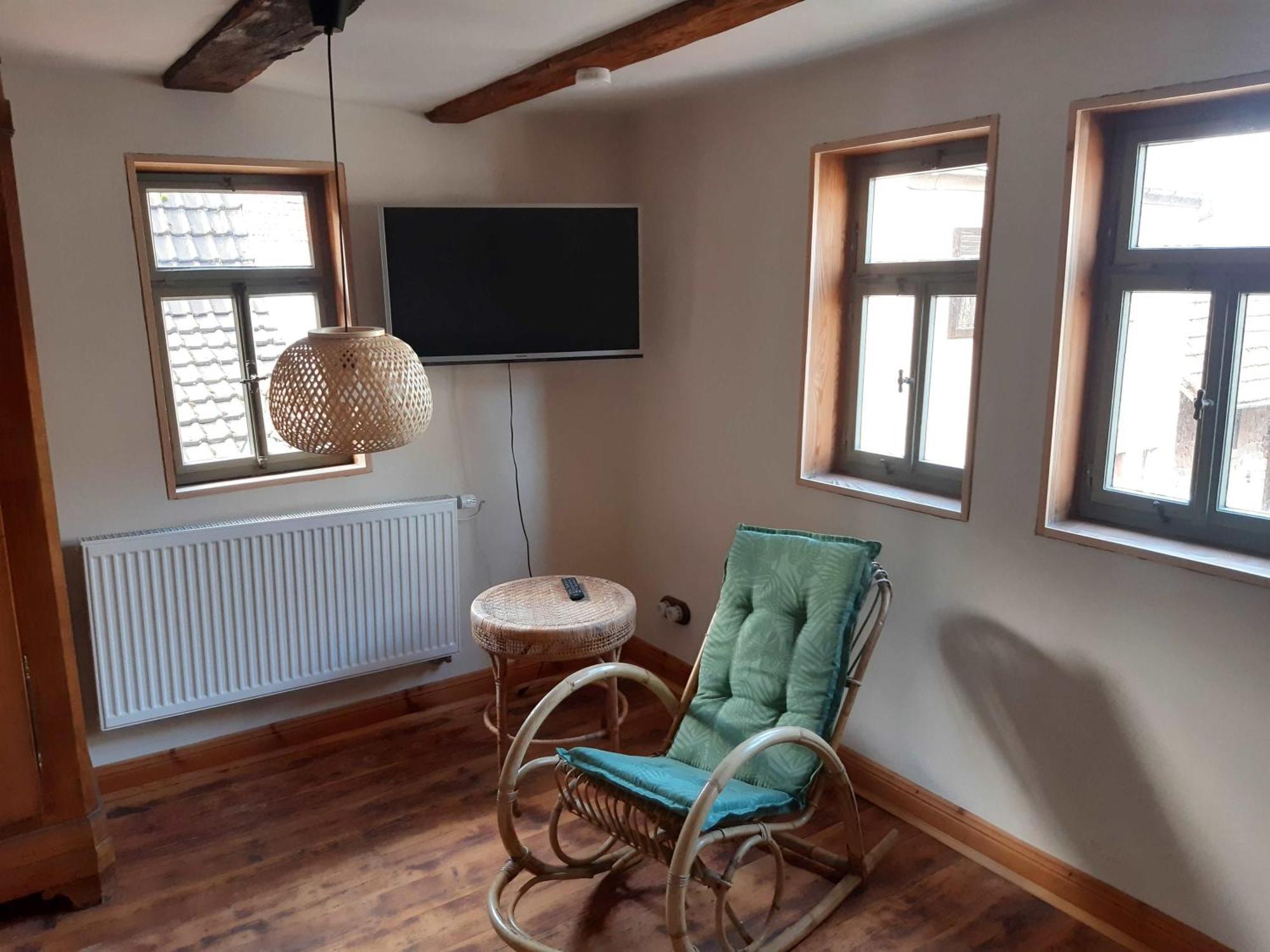 Ferienhaus An Der Hoeh' Zellingen Экстерьер фото